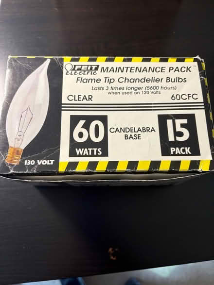 Photo of free 40 and 60 Watt light bulbs (Los Altos Grant and Fremont) #2