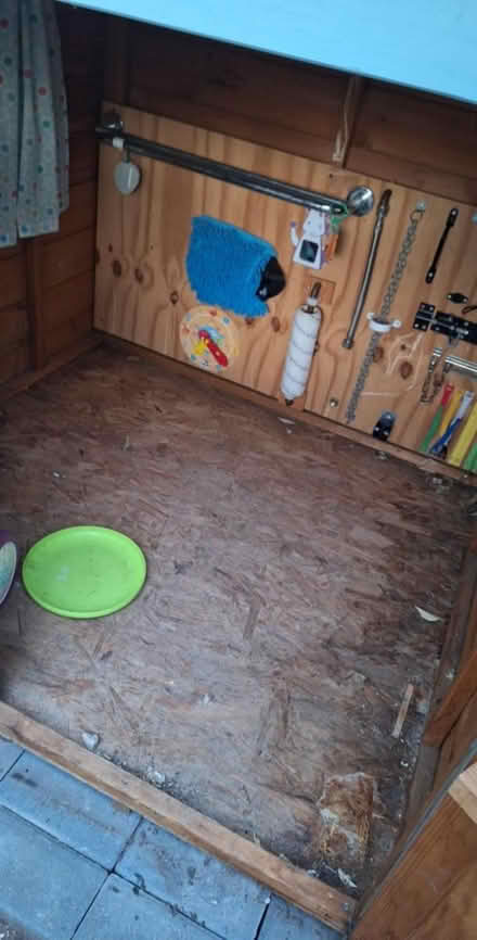 Photo of free Children's Play House (Corringham SS17) #2