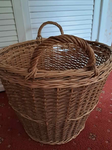 Photo of free Wicker basket (Grandborough, cv23 8dn) #2