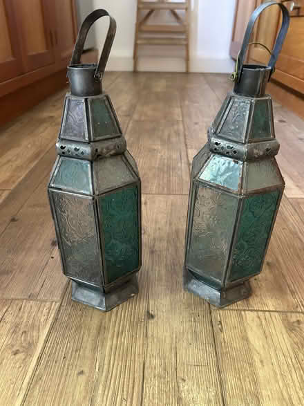 Photo of free Metal lanterns (Wimbledon Chase, SW20) #1