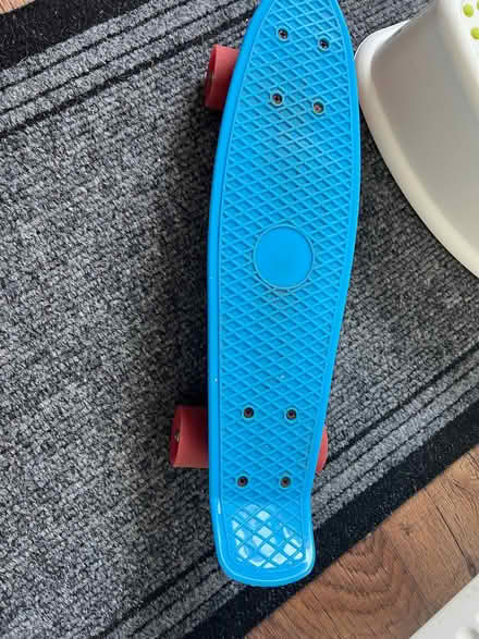Photo of free Small skateboard (Harlington LU5) #2