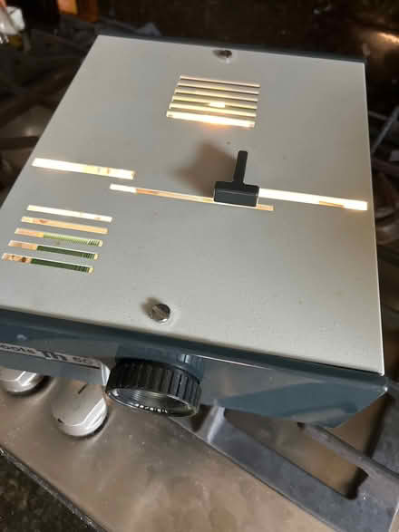 Photo of free Vintage slide projector 1977 (Battersea SW11) #2