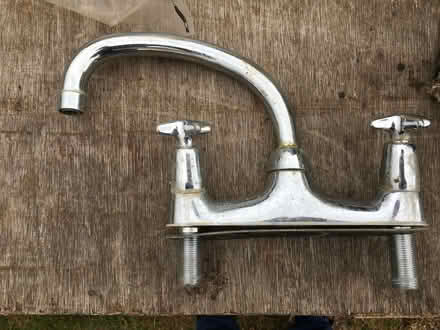 Photo of free Kitchen mixer tap needs a clean - untested (Brogborough MK43) #2
