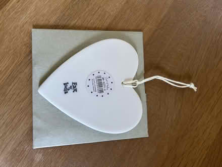 Photo of free Decorative ceramic heart (Wimbledon Chase, SW20) #2