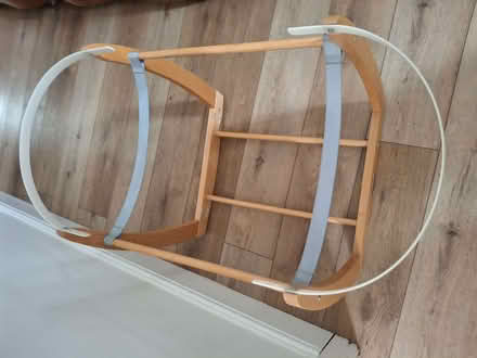 Photo of free Moses basket with rocking stand (Houghton CA6) #3
