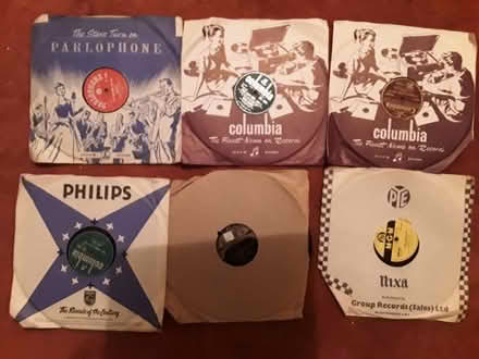 Photo of free Vintage vinyl records 50s, 60s, 70s (Trowbridge, Broadcloth Lane) #1