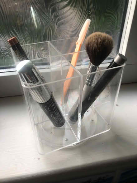 Photo of free Make up or pen storage - spins round (Shephall SG2) #1