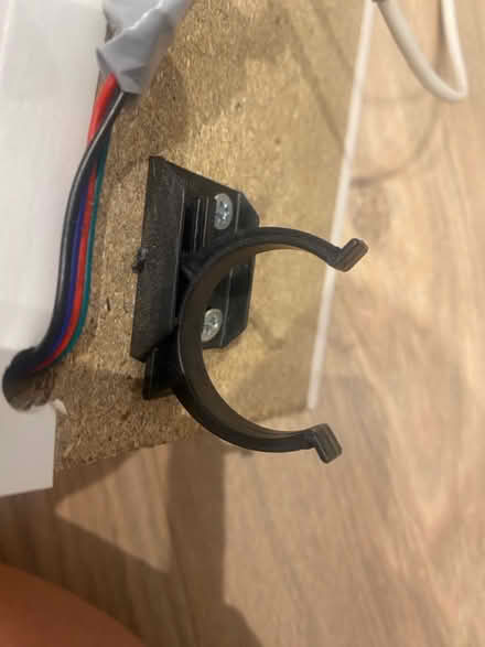Photo of Plinth clip (Badger Farm) #1