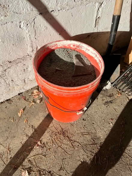 Photo of free 5g stone dust (Roxbury) #1