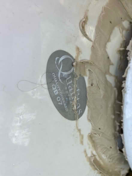 Photo of free Sink. Bath. Toilet SN8 (SN8 Marlborough) #3