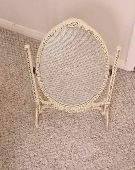 Photo of free Table Top Mirror (Woodley RG5) #1