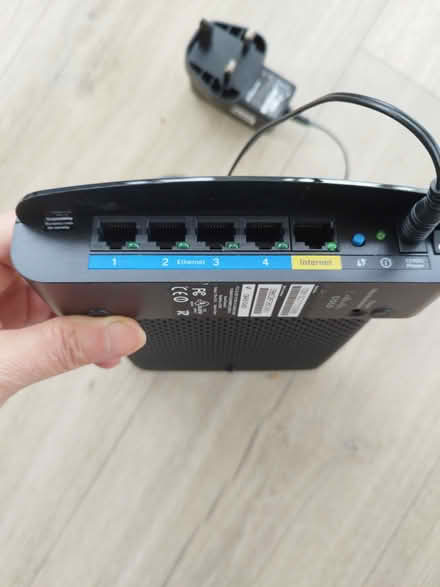 Photo of free Cisco Linksys E1200 (Farnborough GU14) #1
