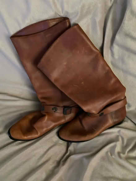 Photo of free Women’s boots (Glenolden 19036) #1