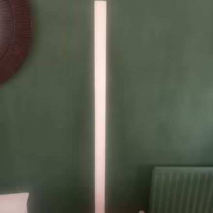 Photo of free Venetian blind pelmet - wooden (BT17) #1