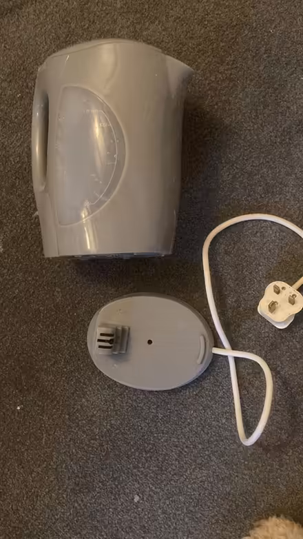 Photo of free Basic Kettle (East Finchley N2) #1