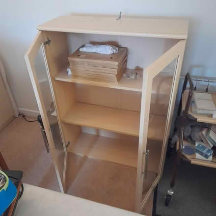 Photo of free Display Cabinet (SG4 8YY) #3