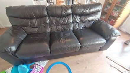 Photo of free 3 seats leather sofa (Sm2 6ll) #1