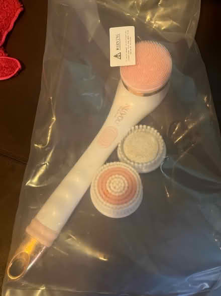 Photo of free JML NuYou Body Brush (Frecheville S12) #1