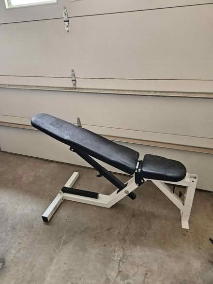 Photo of free Weight lifting bench (Eastern Centennial) #1