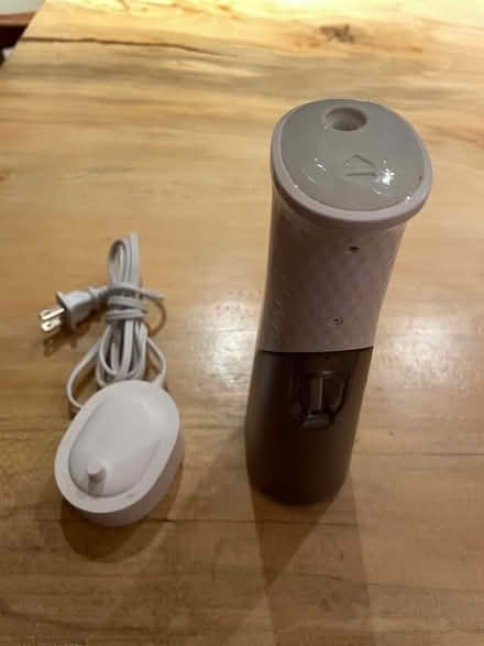 Photo of free OralB Waterpik waterflosser (Lower East Side) #4