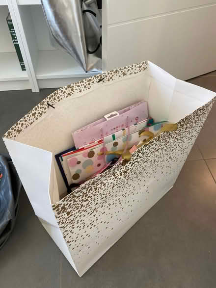 Photo of free Assorted Gift Bags (Hackney Wick E3) #1