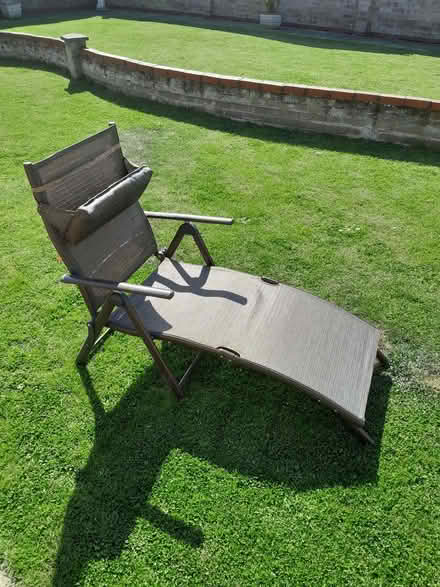 Photo of free sun lounger (March PE15) #3