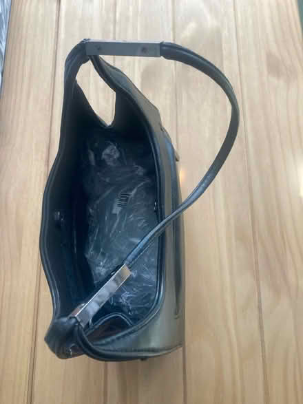 Photo of free Shoulder bag (Ryecroft WS2) #1