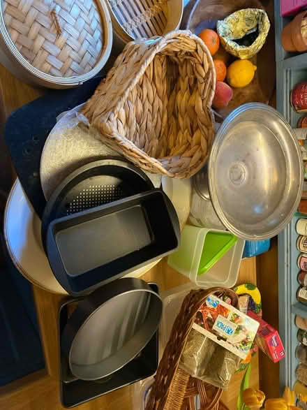 Photo of free Kitchen assortment (SW19) #1