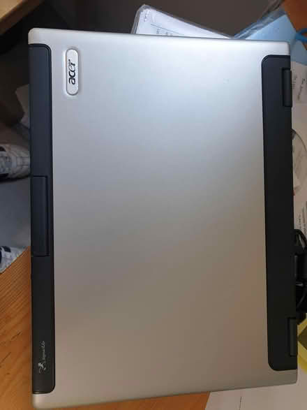 Photo of free Acer Aspire 5633WLMi Laptop & case (Sawbridgeworth CM21) #3