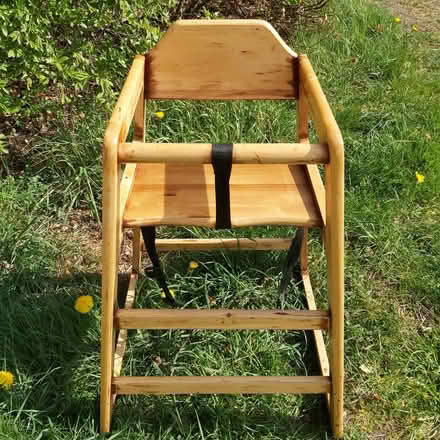Photo of free Wooden high chair (NE39 Victoria Garesfield) #1
