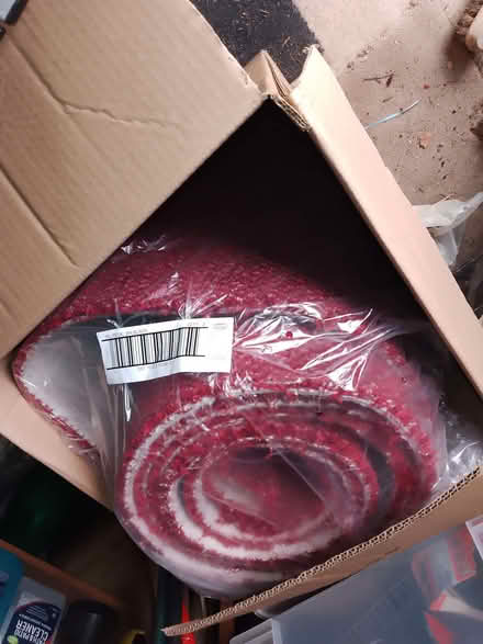 Photo of free bits of carpet (Waltham Abbey EN8) #1