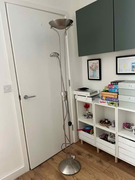 Photo of free Floor lamp (Trumpington cb2 9eh) #3