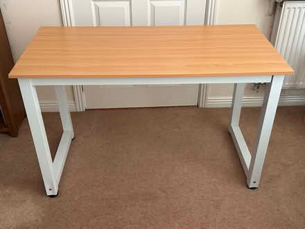 Photo of free Lightweight computer/office desk (Bicester OX26) #1