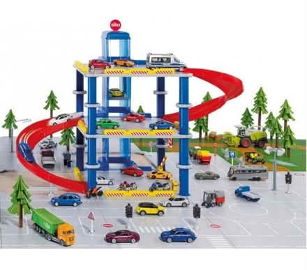 Photo of free SIKU Parking Toy and Lots of Toys (TW7) #1