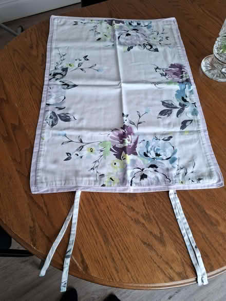 Photo of free Pair of Single Duvet covers and pillow cases (Carnforth LA5) #1