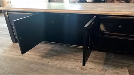 Photo of free Coffee table (Fairmount park) #4