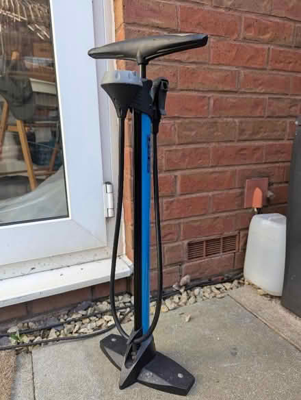 Photo of free Track / stand pump (Stoke Gifford BS34) #1