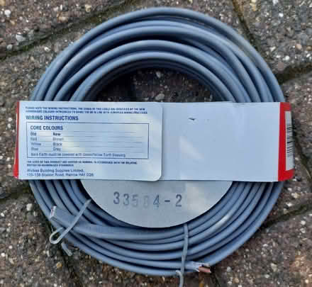 Photo of free 3-Core And Earth Cable - unused (Six Ways AL8) #2