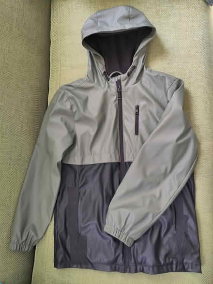 Photo of free Kid's raincoat 9-10 years (L1 Liverpool City Centre) #1