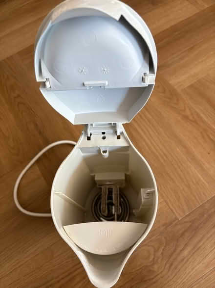 Photo of free Philips Electric Kettle (West Harrow HA1) #1