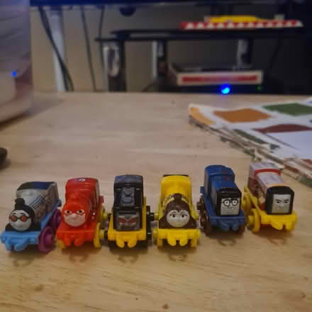 Photo of free Thomas Friends Minis x 6 (TW7) #2