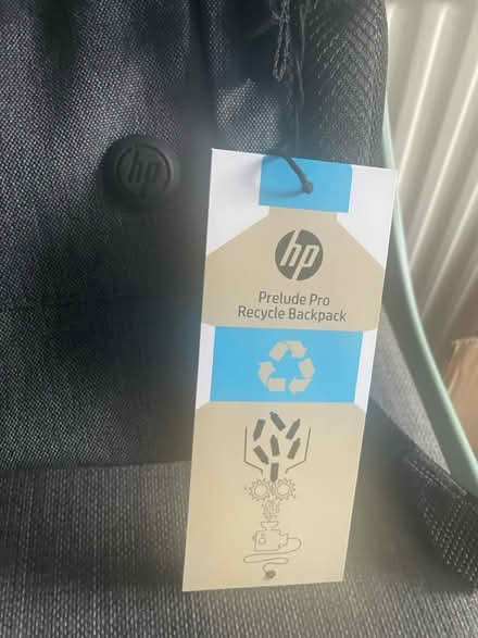 Photo of free HP laptop backpack (EH7) #3