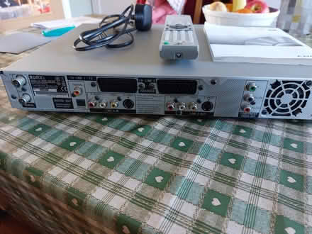 Photo of free DVD Recorder (Luton. LU2 0SN) #2