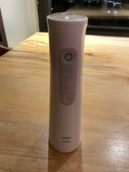 Photo of free OralB Waterpik waterflosser (Lower East Side) #1