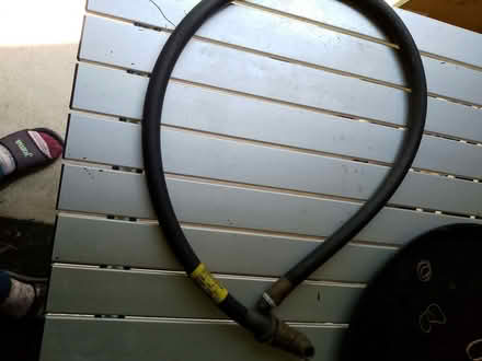 Photo of free gas pipe (Waltham Abbey EN8) #1