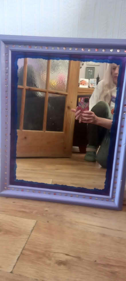 Photo of free Decorated mirror (GL51) #1
