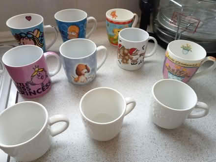 Photo of free Assorted Mugs (Lower Broadheath WR2) #1