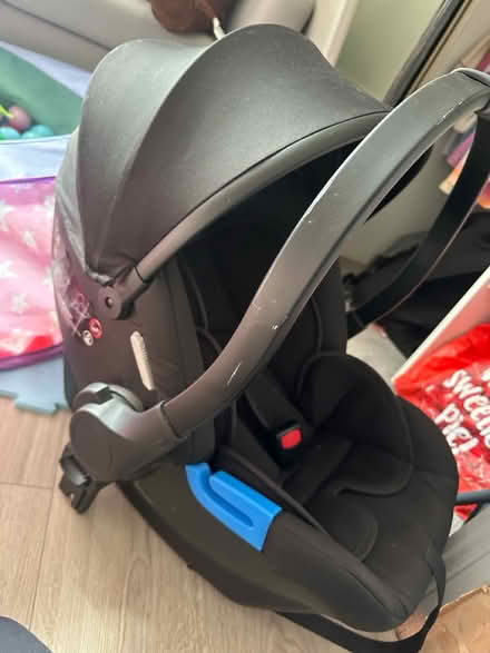 Photo of free Infant carrier (Keighley BD21) #2