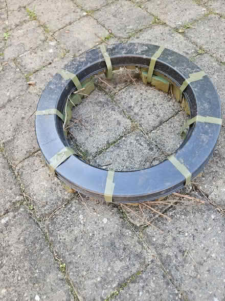 Photo of free Large 16inch 40cm wreath base (Northgate Village CH2) #2