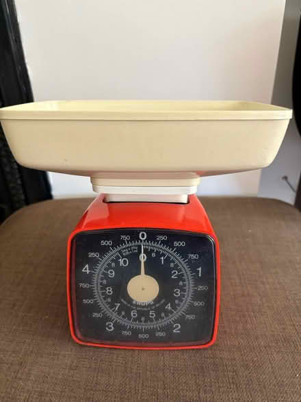 Photo of free Kitchen Scales (West Harrow HA1) #1
